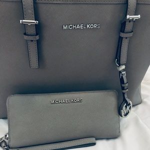Large Michael Kors purse.